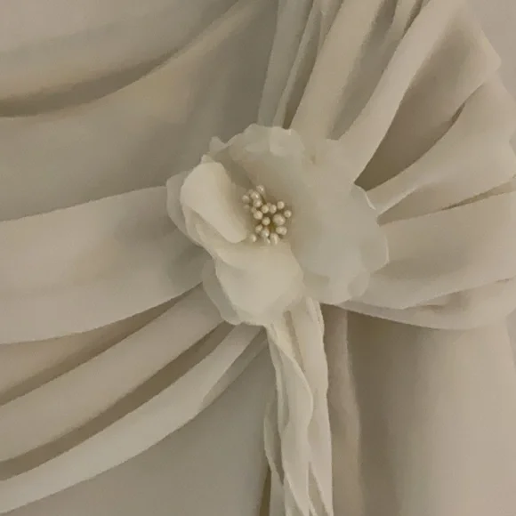 Sale! JBS Ltd. Off Shoulder Blouse w/Flower Detail, Size S, Cream - Picture 3 of 8